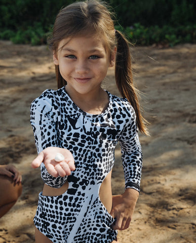 Leopard cone shell luna one piece